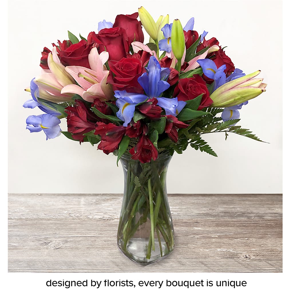 Truly Stunning Bouquet – LEE'S FLORIST & GREENHOUSE, Center Line MI