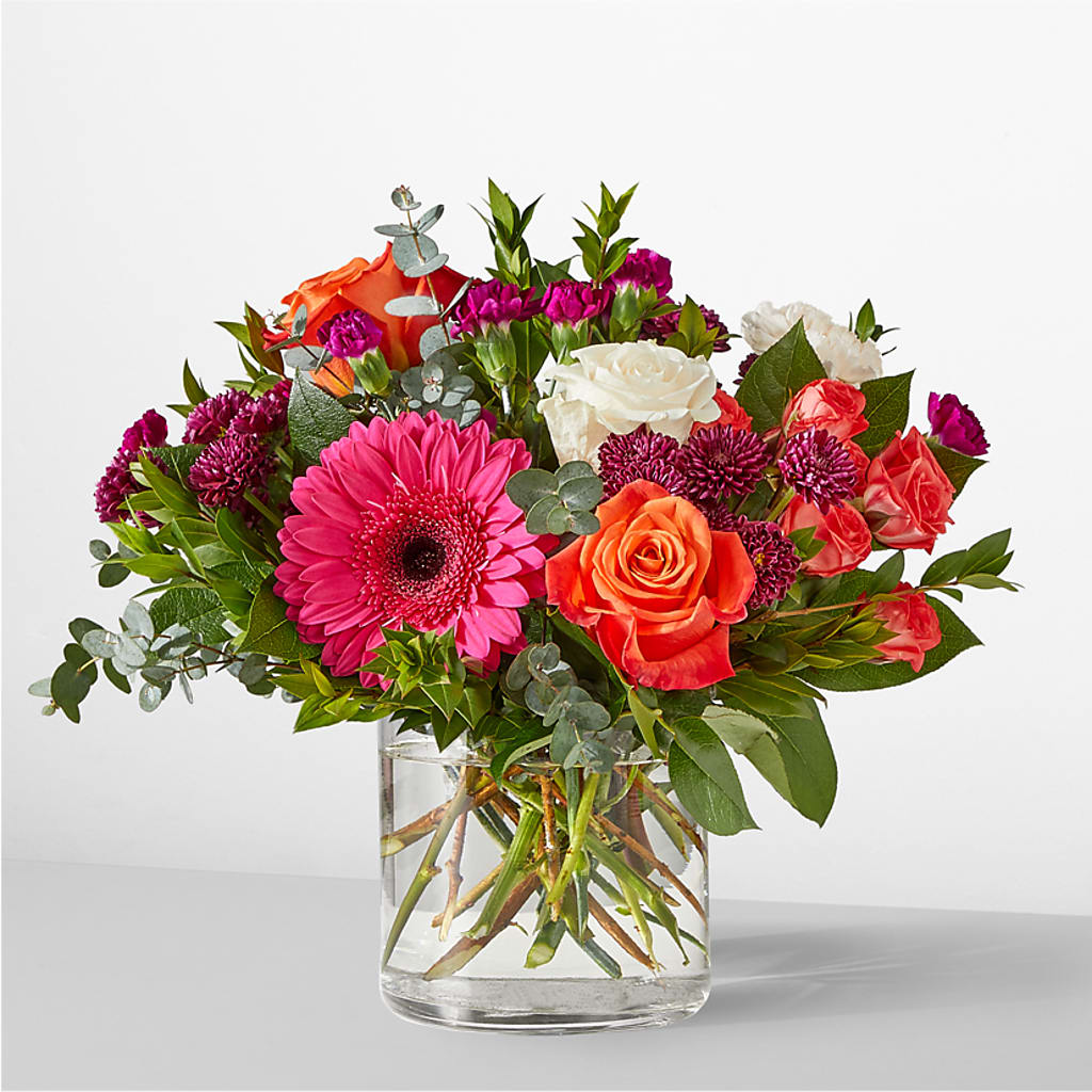 Smell the Roses Bouquet – LEE'S FLORIST & GREENHOUSE, Center Line MI