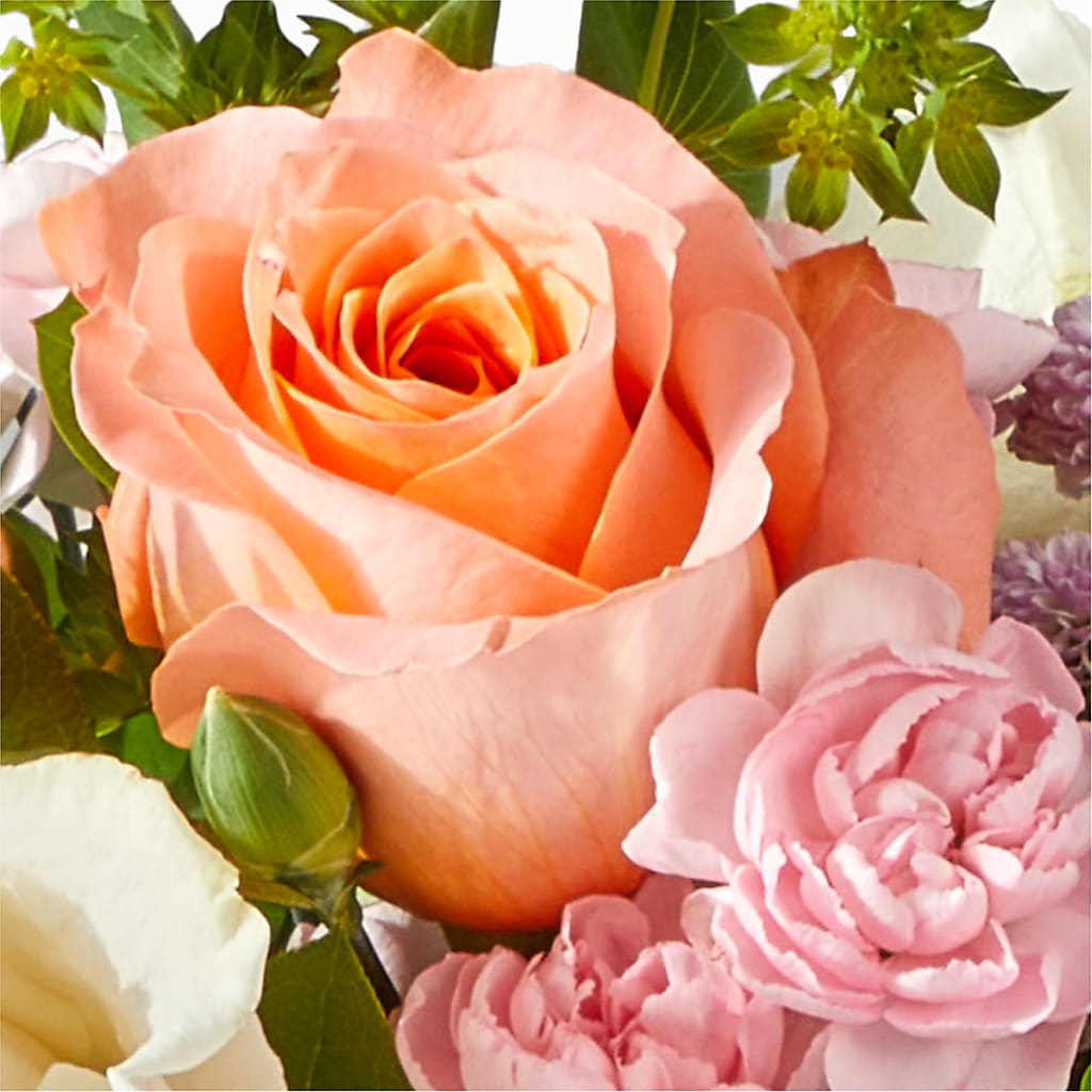 French Market Bouquet – LEE'S FLORIST & GREENHOUSE, Center Line MI