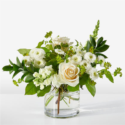Hint of Vanilla Bouquet – LEE'S FLORIST & GREENHOUSE, Center Line MI
