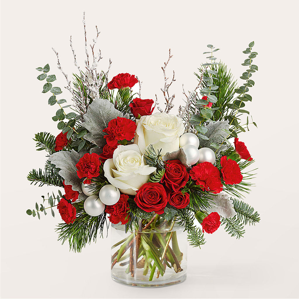 Trimming the Tree Bouquet – LEE'S FLORIST & GREENHOUSE, Center Line MI