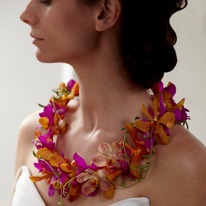 My Sweet Love Floral Necklace – LEE'S FLORIST & GREENHOUSE, Center Line MI