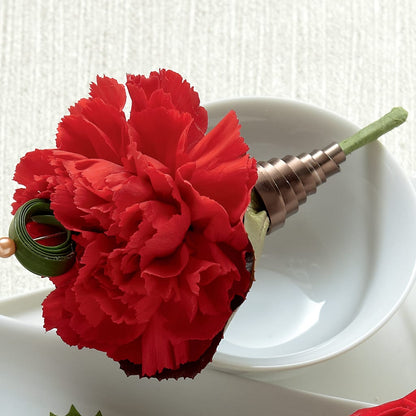 Red Carnation Boutonniere – LEE'S FLORIST & GREENHOUSE, Center Line MI