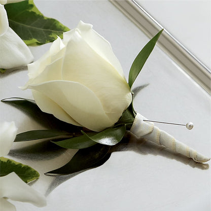 White Rose Boutonniere – LEE'S FLORIST & GREENHOUSE, Center Line MI